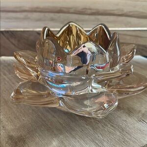 New! Yankee Candle Glass Flower Candle Holder